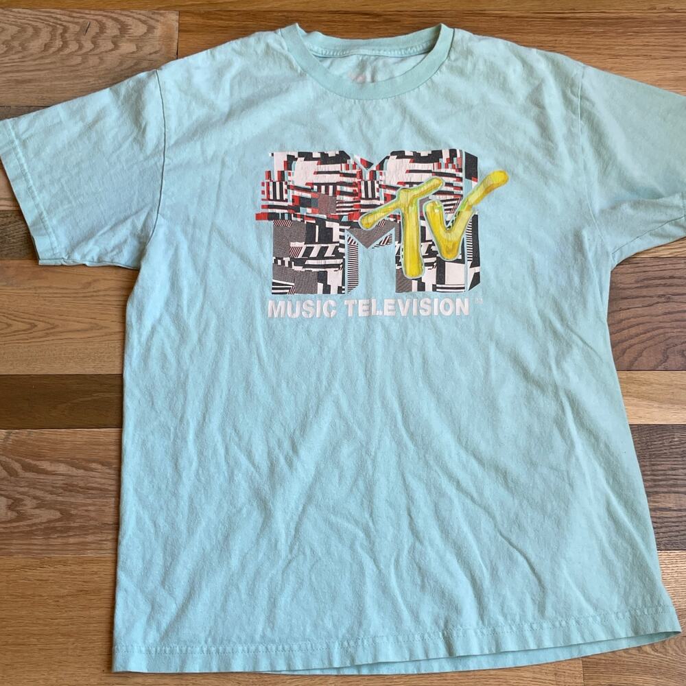 MTV Music Television Logo Graphic Tee Blue Streetwear Casual Y2K Style